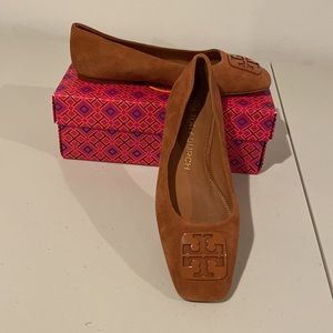 Tory Burch Georgia Flats.